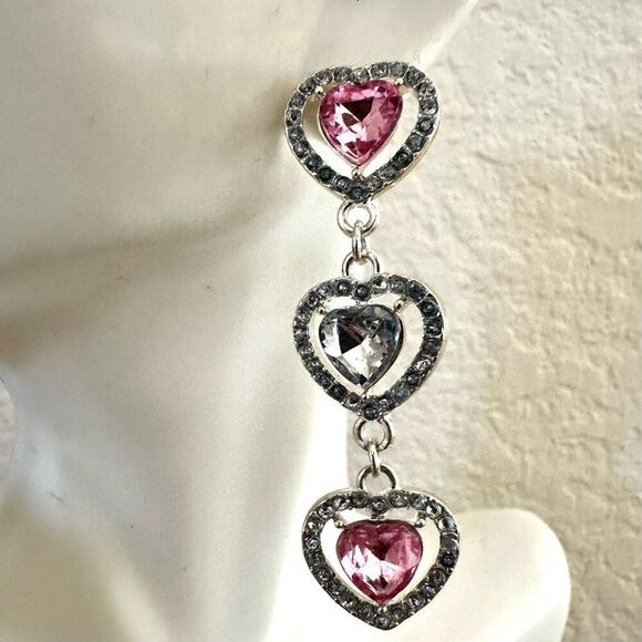 Pink rhinestone heart drop post earrings - Picture 2 of 6